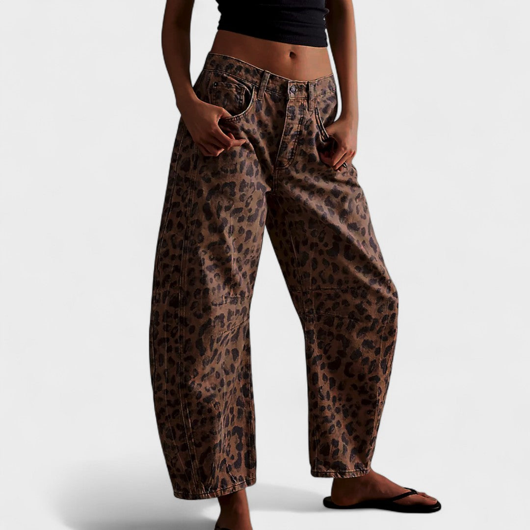 Marta - Barril Jeans com Estampa de Leopardo