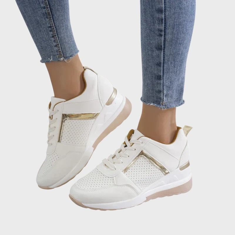 Clara – Diga Adeus aos Pés Doloridos