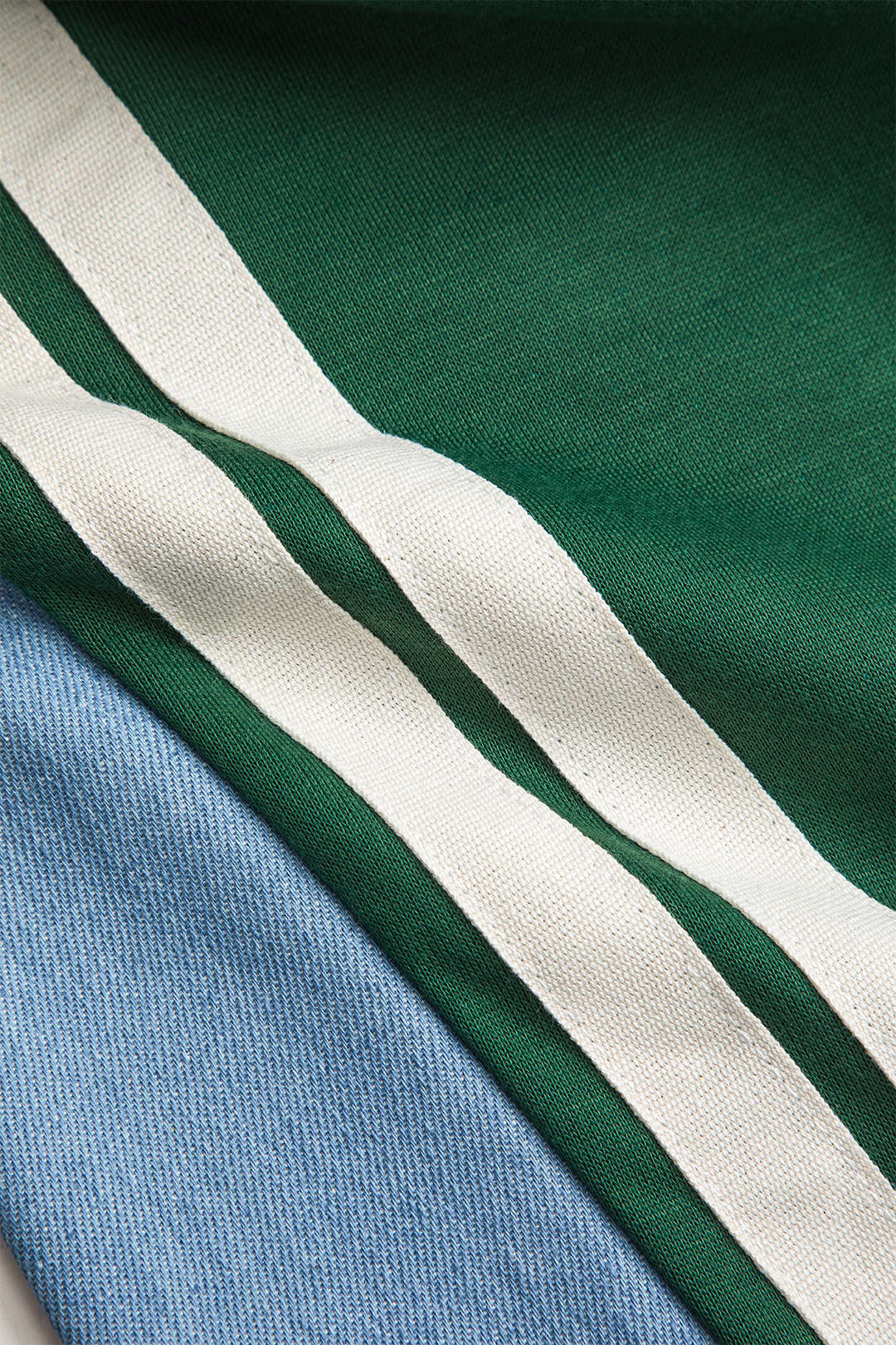 Ema - Calças Ganga com Laço Frontal e Corte Larguinho