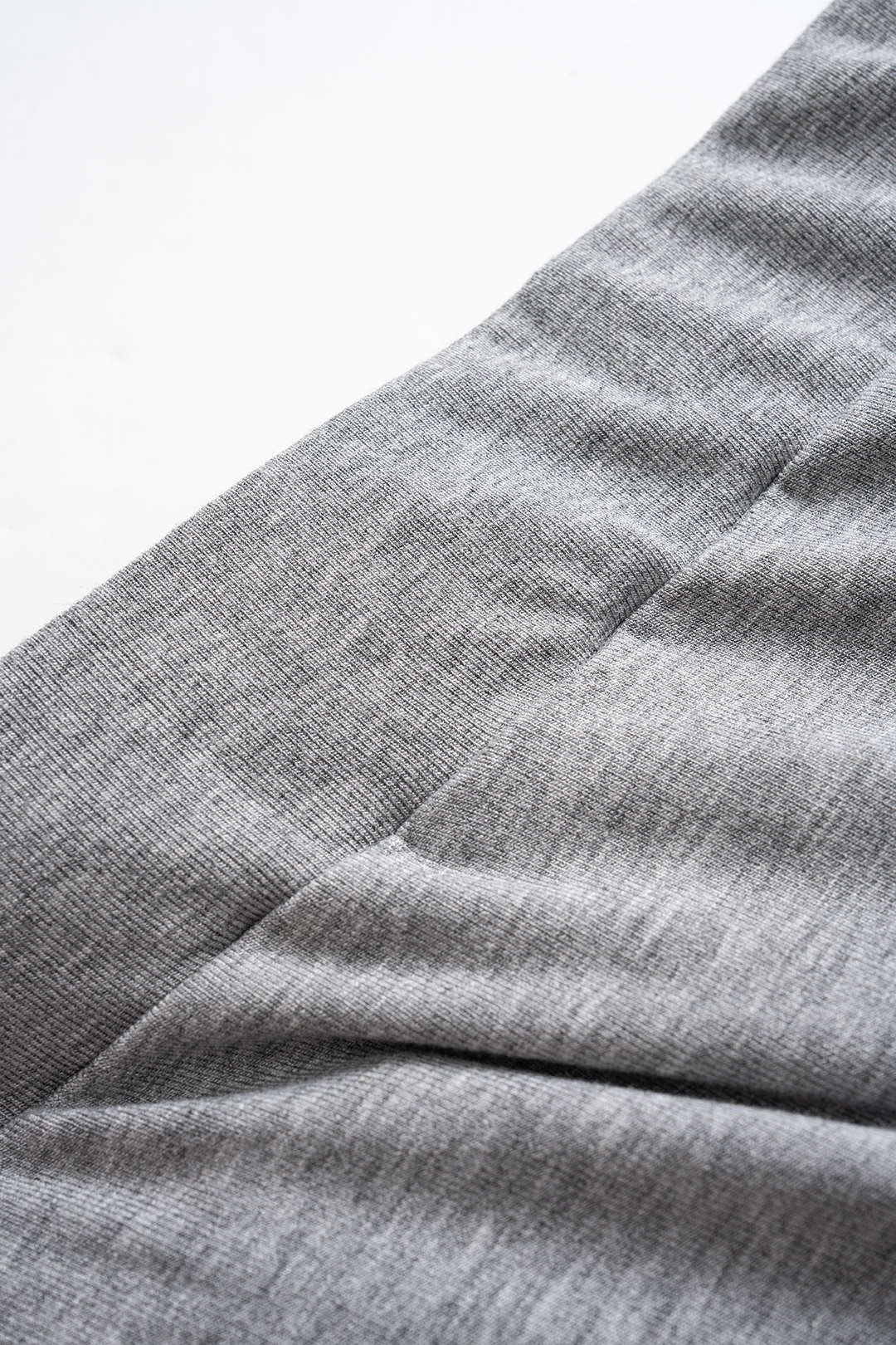 Amélia- Conjunto Top Sem Mangas & Saia com Laço