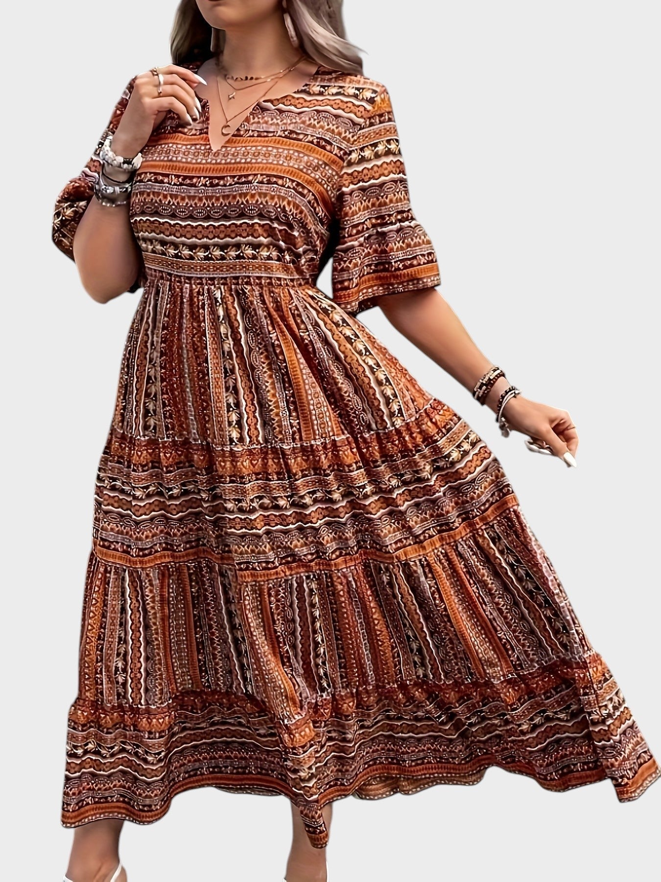 Huelva - Vestido Boémio Elegante Com Padrão Étnica