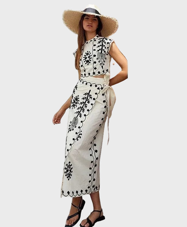 Catarina – Conjunto Bordado Elegante