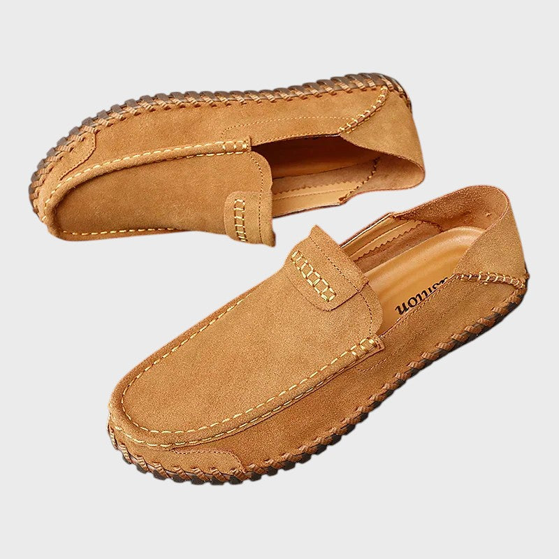 Elias - Elegantes Sapatilhas com Toques Artesanais