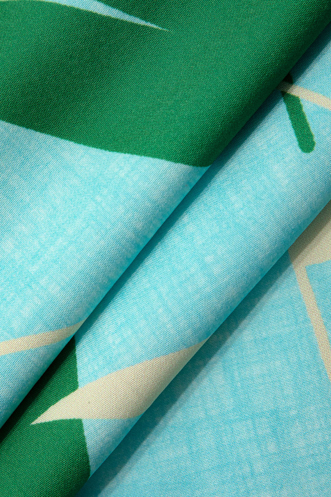 Vera - Conjunto Cami com Nó e Calças Tropicais