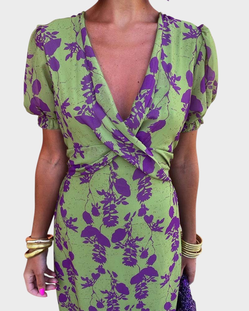 Amélia - Vestido Boho Plissado com Padrão Floral Feminina