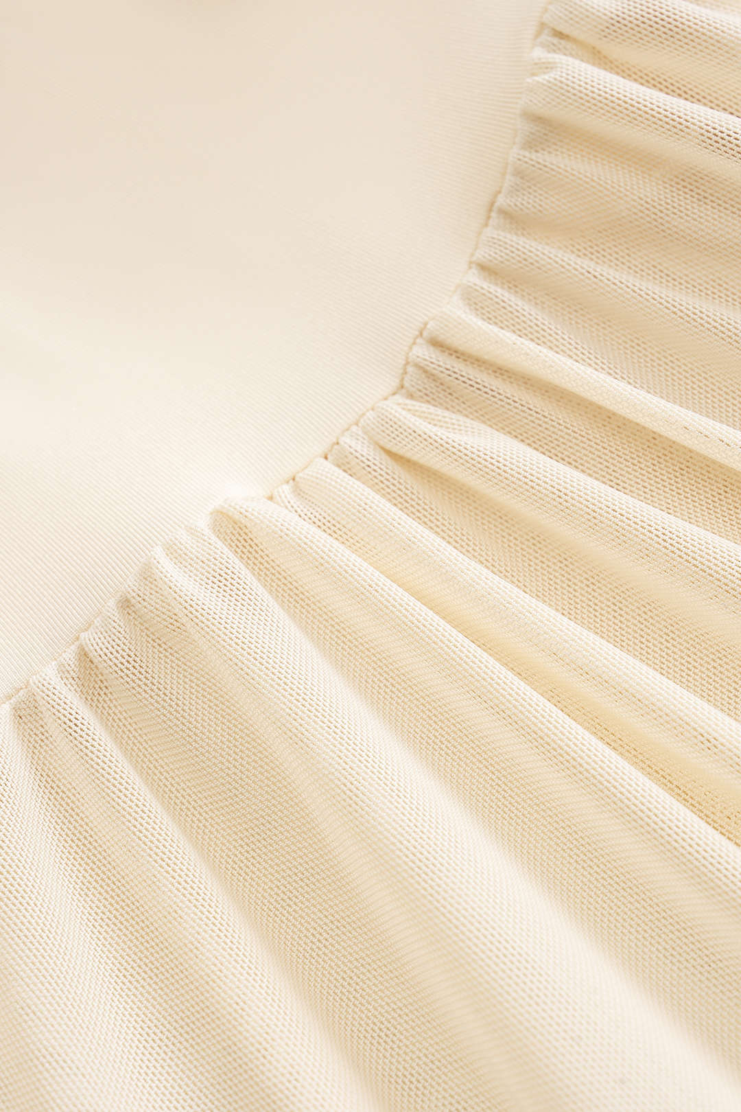 Milena - Conjunto de Blusa e Saia Plissada