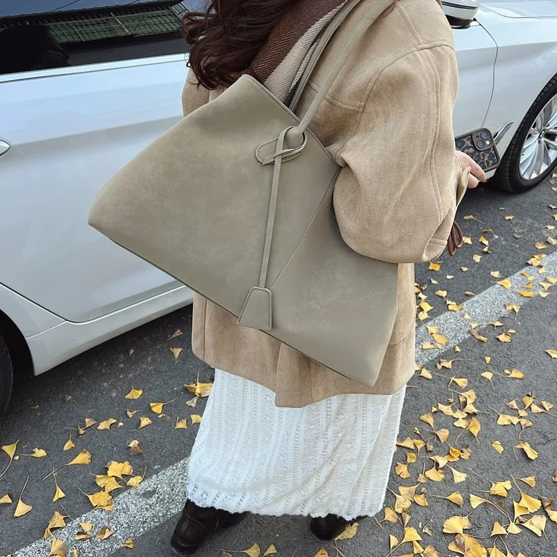 Sara - Mala Elegante