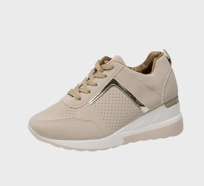 Clara – Diga Adeus aos Pés Doloridos